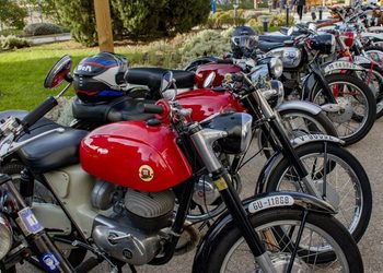Alcalá celebra hoy el Día de la Moto Española con una ruta de vehículos clásicos por la Alcarria