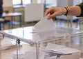 Los jóvenes de Alcalá que podrán votar por primera vez en unas generales el 29N: guía para acudir a las urnas