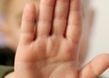 La Comunidad de Madrid destina 1,1 millones a ofrecer atención psicológica a menores afectados por la violencia contra sus madres